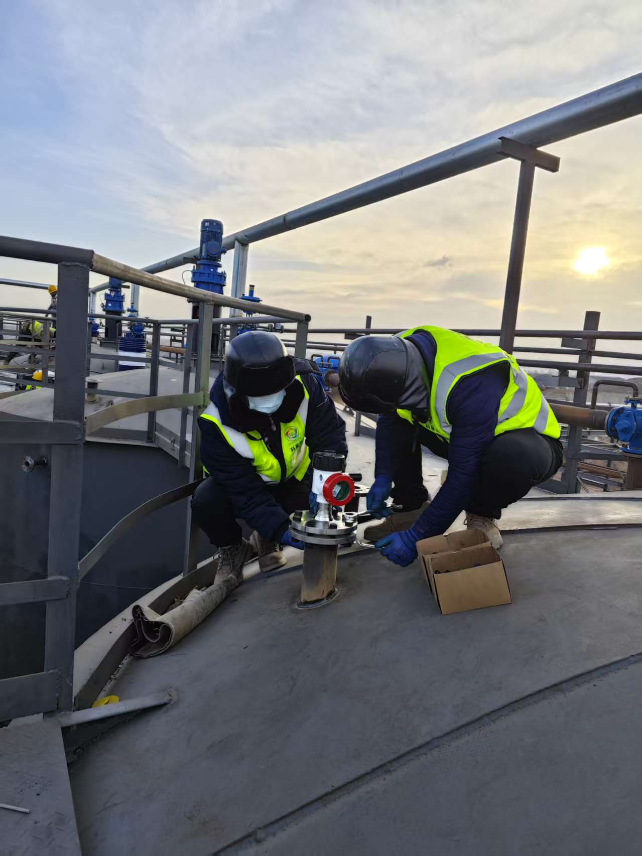 雨雪天气雷达在室外工作的原理与技术保障